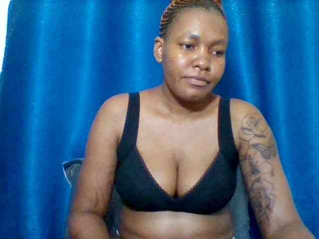 Sexyapple2002 webcam