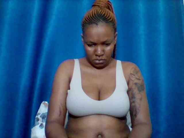 Sexyapple2002 webcam