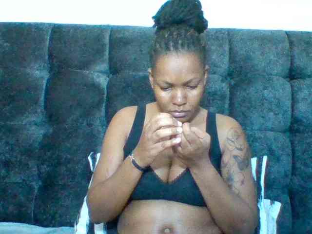 Sexyapple2002 webcam