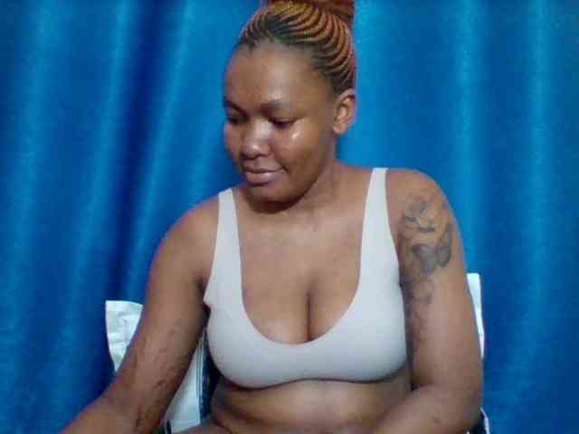 Sexyapple2002 webcam