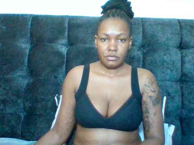 Sexyapple2002 webcam