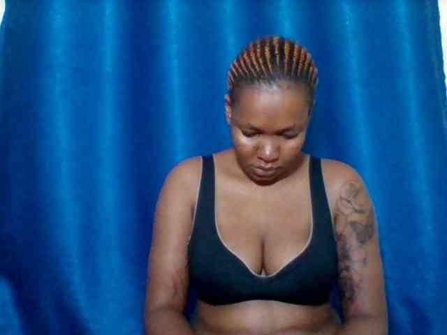 Sexyapple2002 webcam