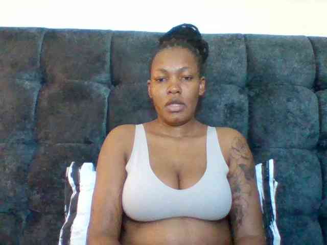 Sexyapple2002 webcam