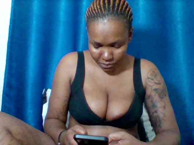 Sexyapple2002 webcam