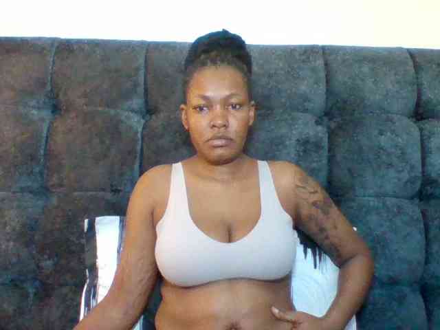 Sexyapple2002 webcam