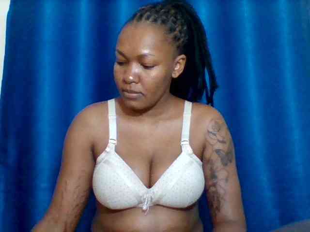 Sexyapple2002 webcam