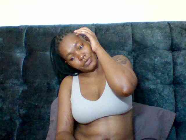 Sexyapple2002 webcam