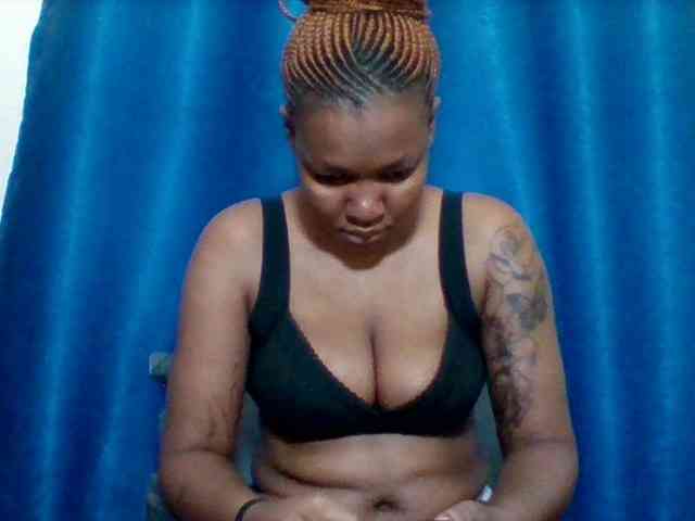 Sexyapple2002 webcam