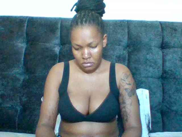 Sexyapple2002 webcam