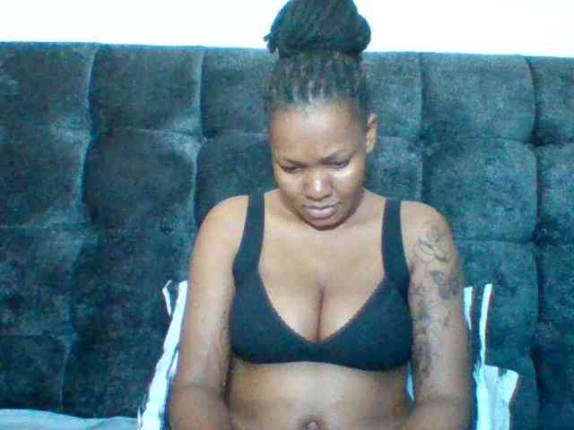 Sexyapple2002 webcam