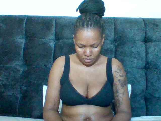 Sexyapple2002 webcam