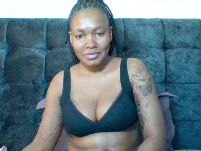 Sexyapple2002 webcam