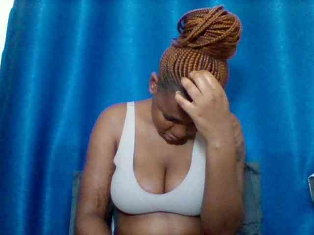 Sexyapple2002 webcam