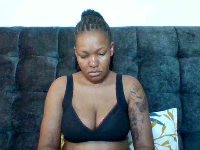 Sexyapple2002 webcam
