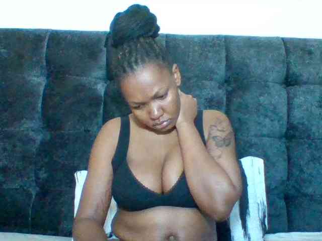 Sexyapple2002 webcam