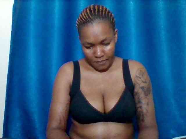 Sexyapple2002 webcam