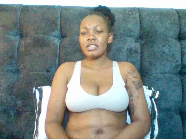 Sexyapple2002 webcam