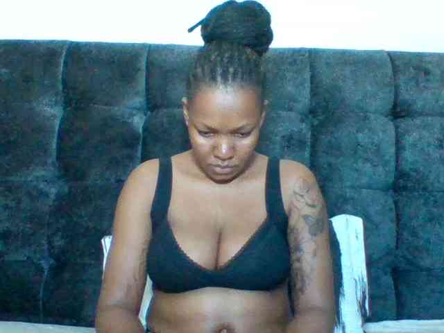 Sexyapple2002 webcam