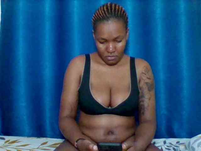 Sexyapple2002 webcam