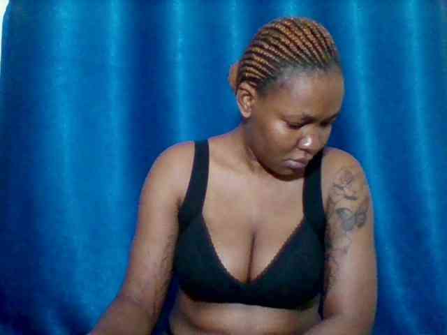 Sexyapple2002 webcam
