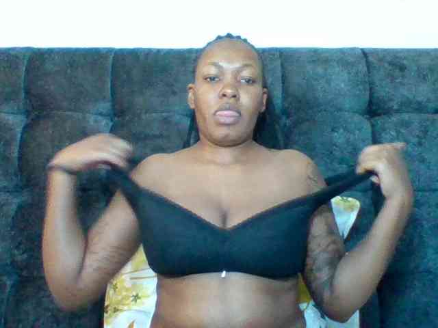 Sexyapple2002 webcam