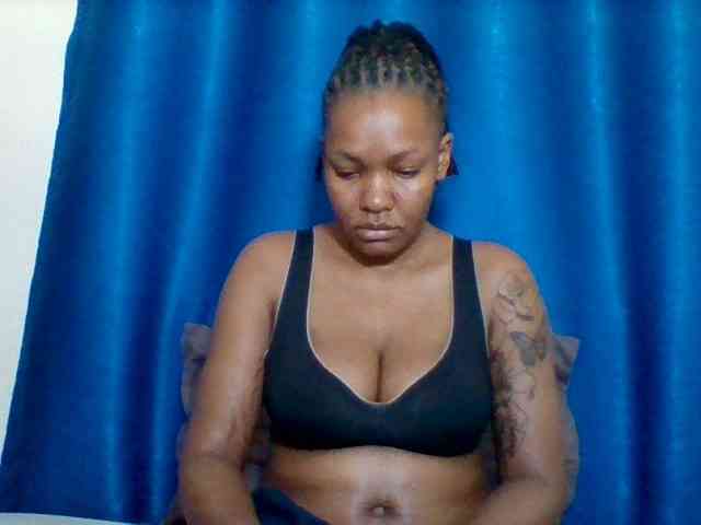 Sexyapple2002 webcam
