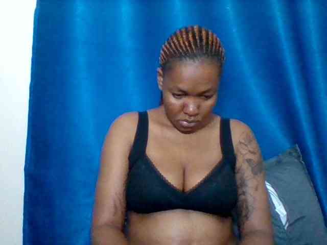 Sexyapple2002 webcam