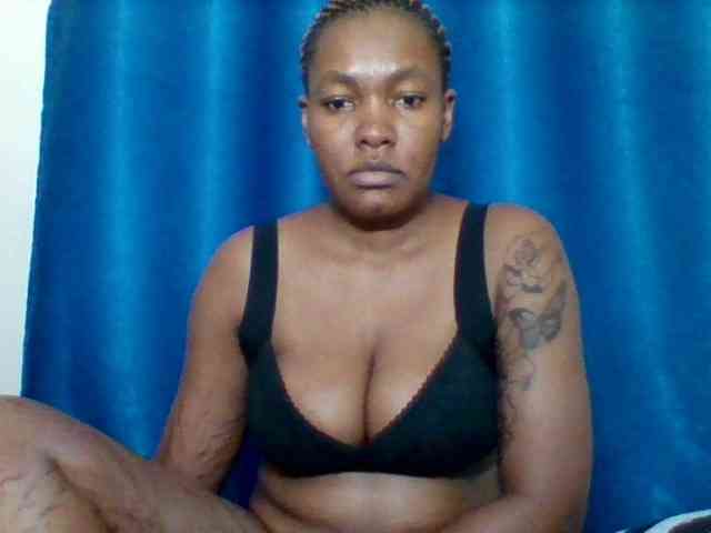 Sexyapple2002 webcam