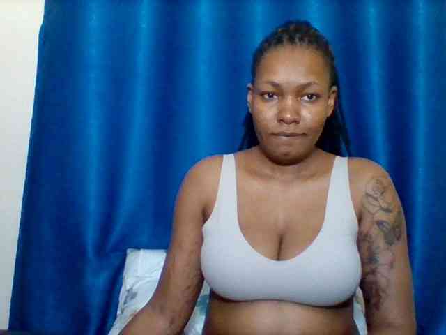 Sexyapple2002 webcam