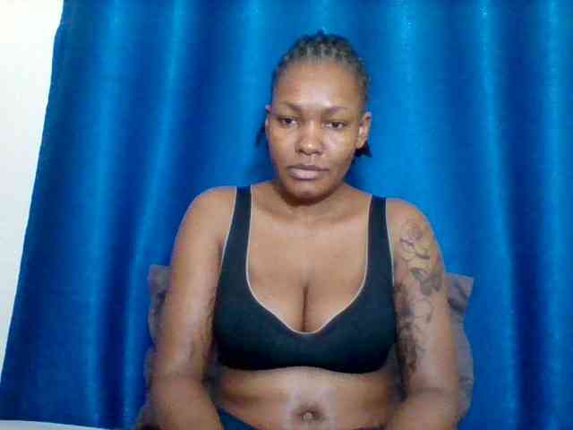 Sexyapple2002 webcam
