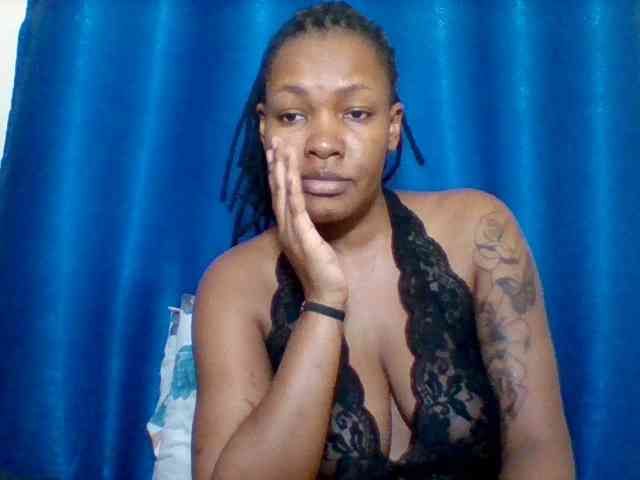 Sexyapple2002 webcam