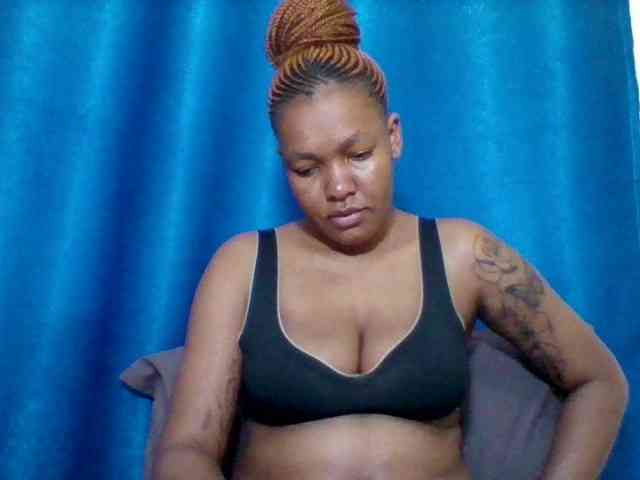 Sexyapple2002 webcam