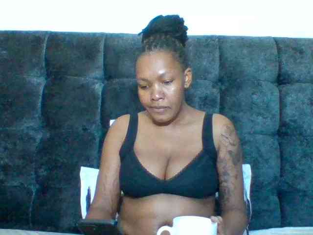 Sexyapple2002 webcam