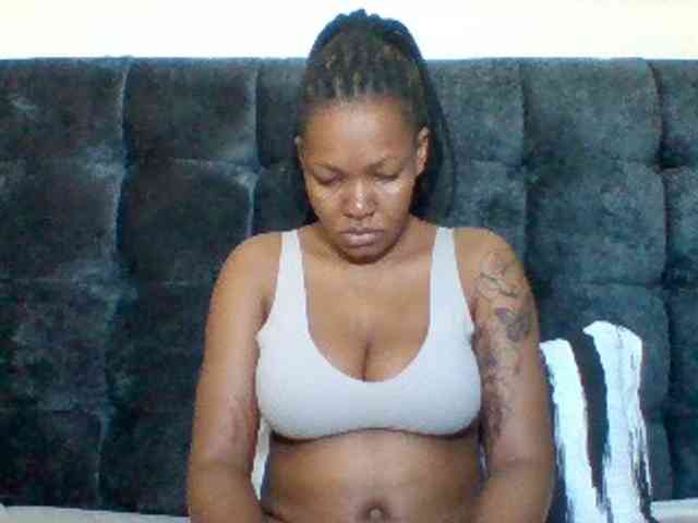 Sexyapple2002 webcam