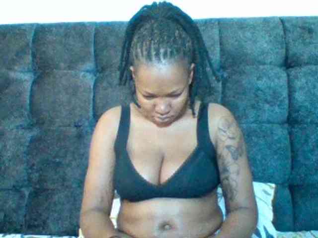 Sexyapple2002 webcam