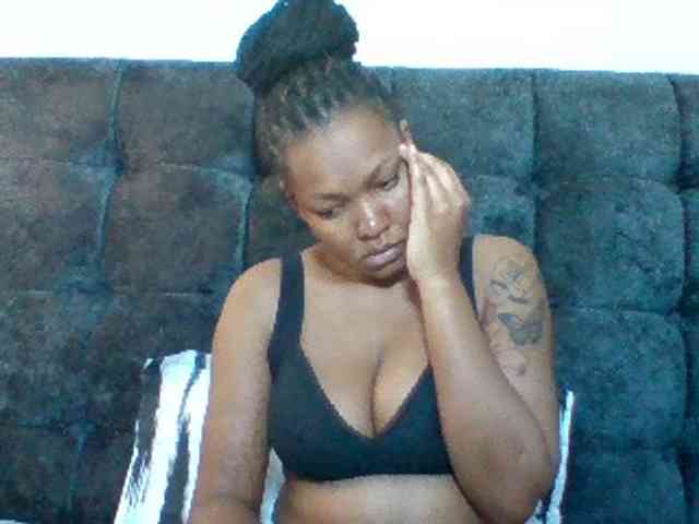 Sexyapple2002 webcam