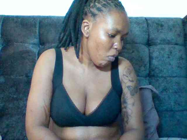 Sexyapple2002 webcam