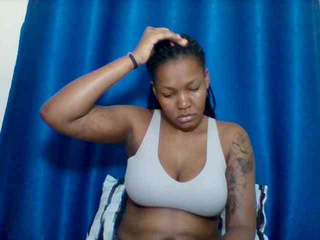 Sexyapple2002 webcam
