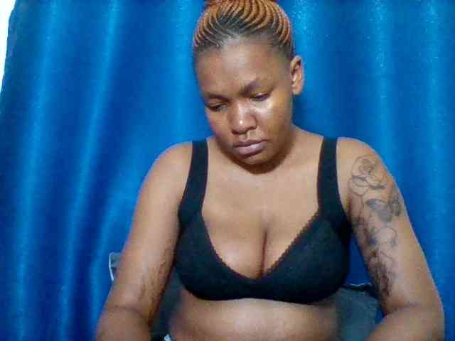 Sexyapple2002 webcam