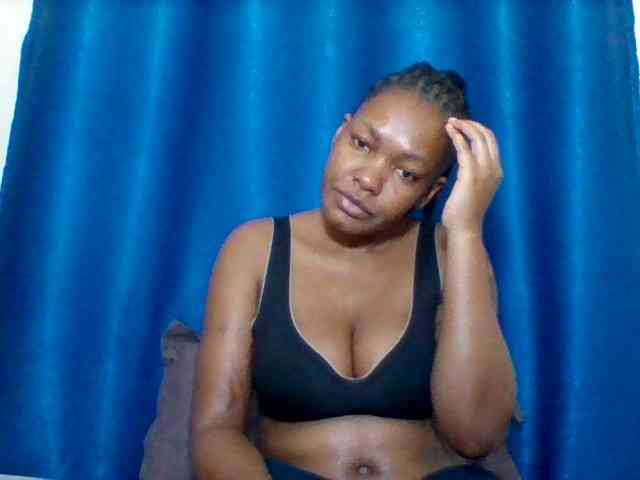 Sexyapple2002 webcam