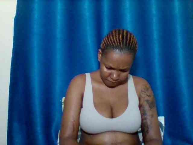 Sexyapple2002 webcam