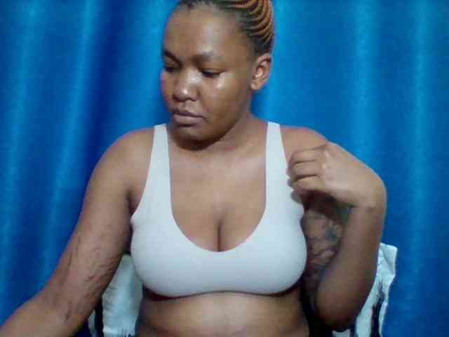 Sexyapple2002 webcam