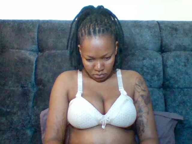 Sexyapple2002 webcam