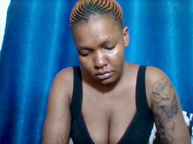 Sexyapple2002 webcam