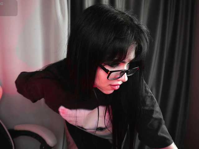 JuicyJess live cam on BongaCams