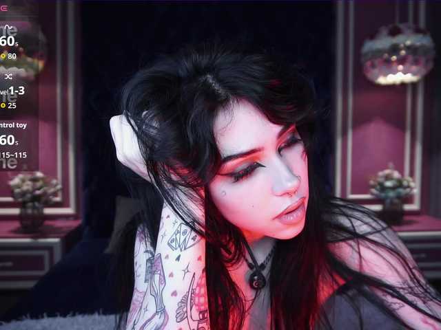 JuicyJess live cam on BongaCams