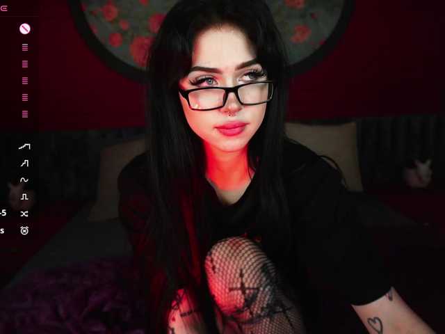JuicyJess live webcam show
