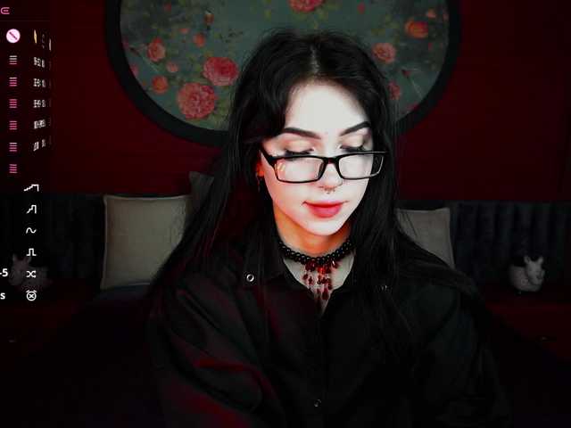 JuicyJess live cam on BongaCams