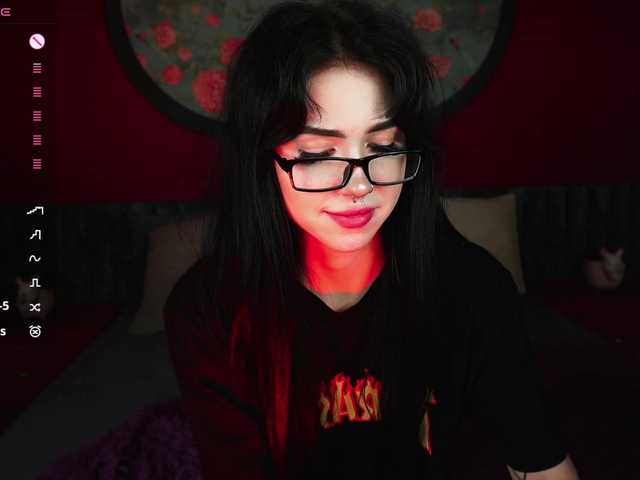 JuicyJess live cam on BongaCams