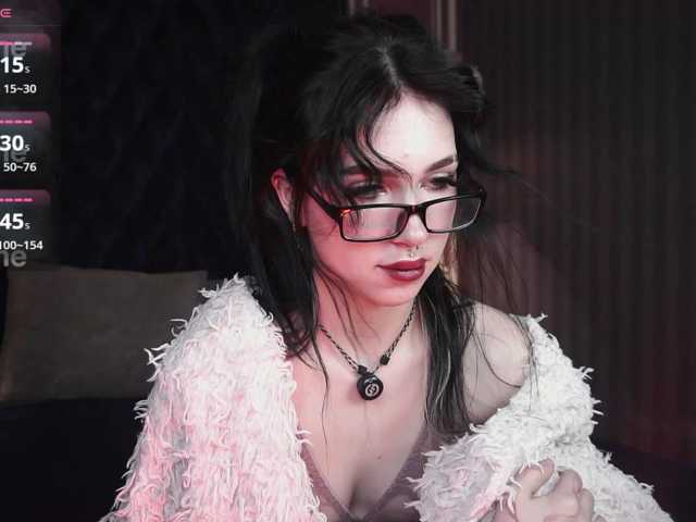JuicyJess live cam on BongaCams